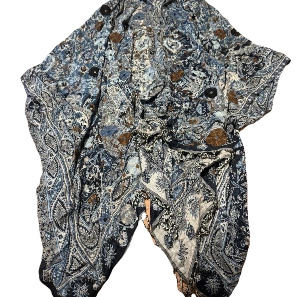 Anu Art To Wear Shawl Embroidery Blue Black Gray White Fringe
